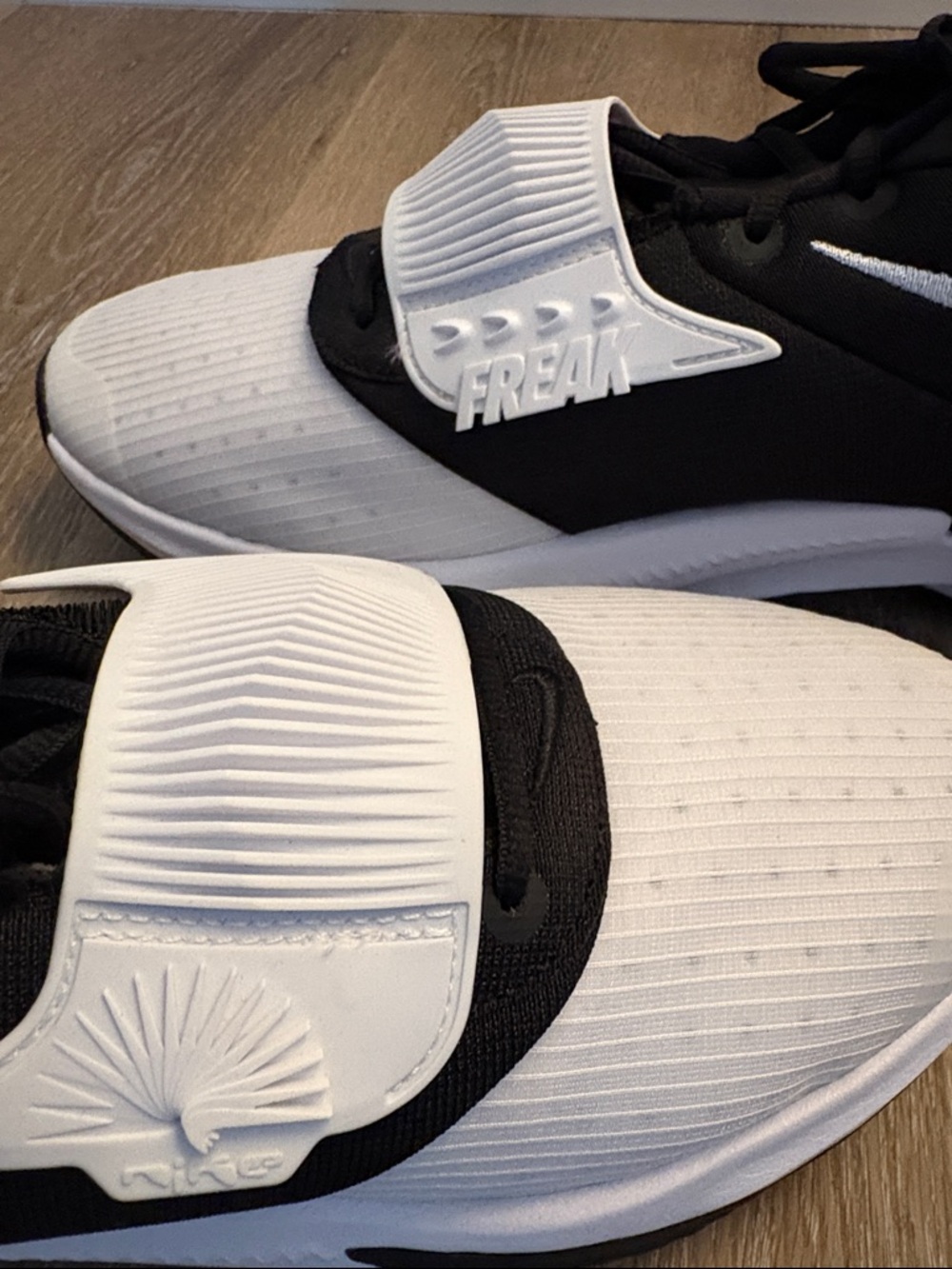 NEW [Nike] Zoom Freak 3 Black/White Athletic Basketball Shoes Sneakers Mens 12 - Picture 12 of 14